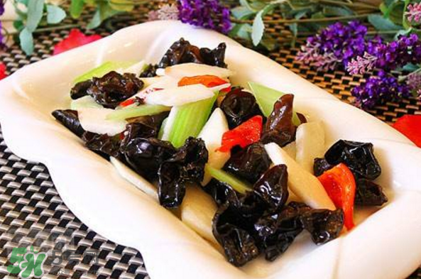 秋天吃什么養(yǎng)生？秋天養(yǎng)生食譜