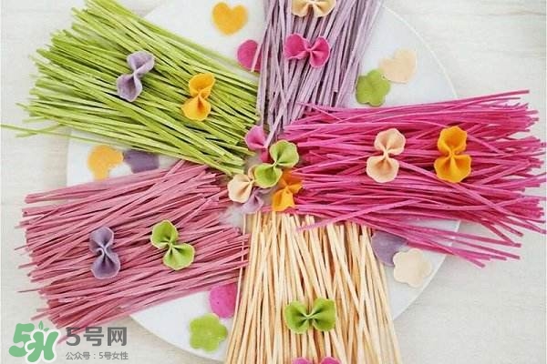 寶寶多大能吃調(diào)料？給寶寶輔食加調(diào)料的原則