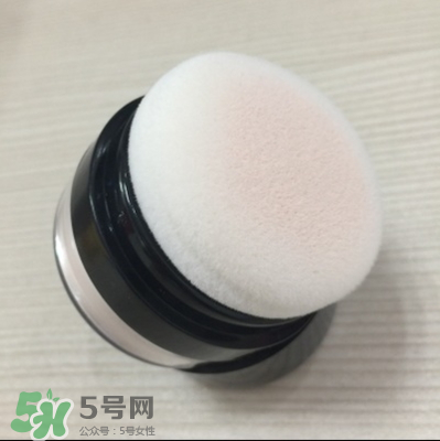 ILISYA柔色定妝蜜粉多少錢？ILISYA柔色定妝蜜粉怎么樣？
