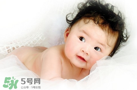 寶寶發(fā)燒抽搐正常嗎？寶寶發(fā)燒抽搐怎么辦？