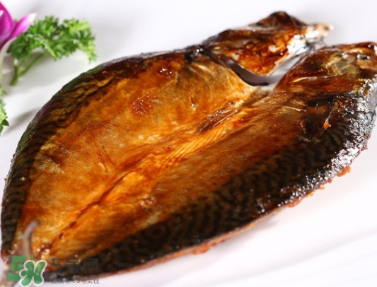 青魚和草魚哪個(gè)好吃？青魚和草魚的區(qū)別