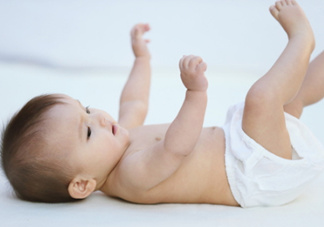 生孩子臍帶怎么剪？臍帶晚剪有什么影響？