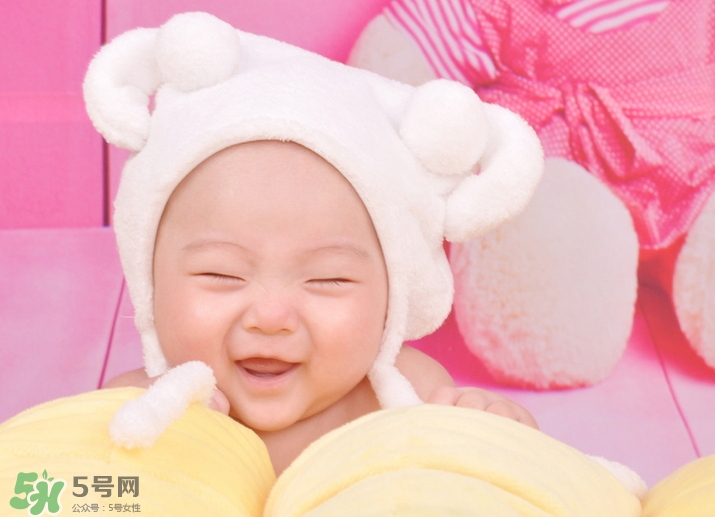 寶寶定型枕有用嗎什么時候用？