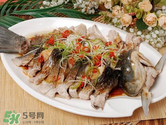 鰱魚可以清蒸嗎？清蒸鰱魚怎么做好吃？