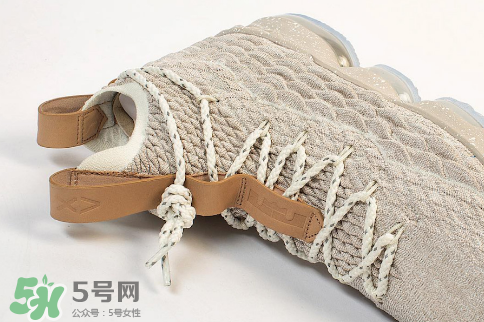 nike lebron 15 ghost實(shí)物細(xì)節(jié)怎么樣？