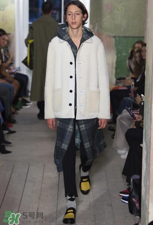 burberry2017秋冬系列怎么樣_好看嗎_款式有哪些？