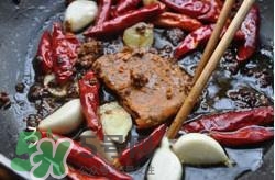 香辣蟹怎么做最好吃？香辣蟹怎么處理螃蟹？