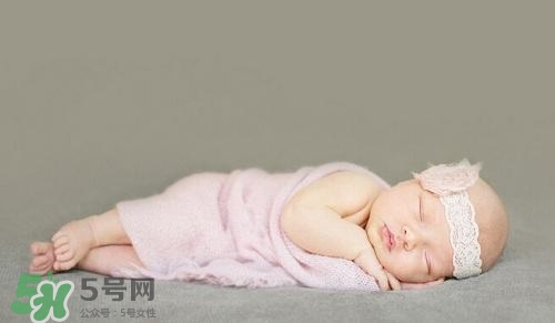 勒博耶分娩法的具體步驟是什么？勒博耶分娩法有哪些優(yōu)點？