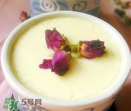 助產(chǎn)食物有哪些？孕婦生孩子時(shí)吃點(diǎn)什么？
