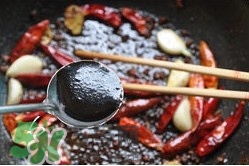 香辣蟹怎么做最好吃？香辣蟹怎么處理螃蟹？