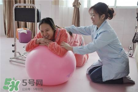 什么是導(dǎo)樂(lè)分娩？導(dǎo)樂(lè)分娩大概多少錢(qián)？