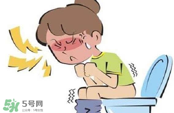 西梅汁怎么喝治便秘？便秘吃什么最快排便？