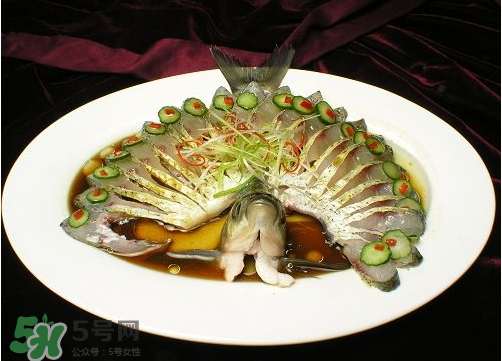武昌魚可清蒸嗎？武昌魚蒸多久？