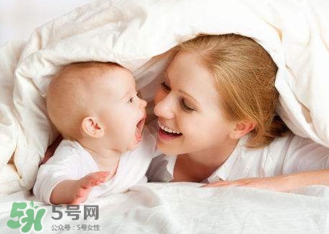 膽道閉鎖是先天性的嗎？先天膽道閉鎖有什么癥狀