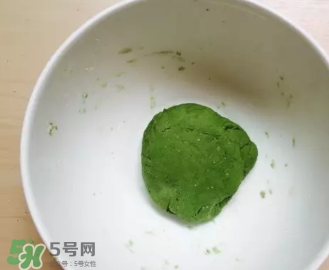 抹茶紅豆月餅好吃嗎？低熱量抹茶紅豆月餅做法