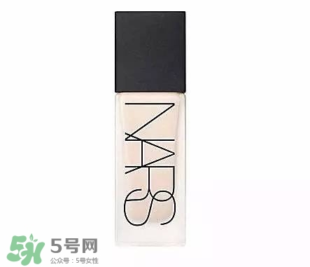 最適合秋冬用的粉底液干敏必備 最適合秋冬用的粉底液干敏必備