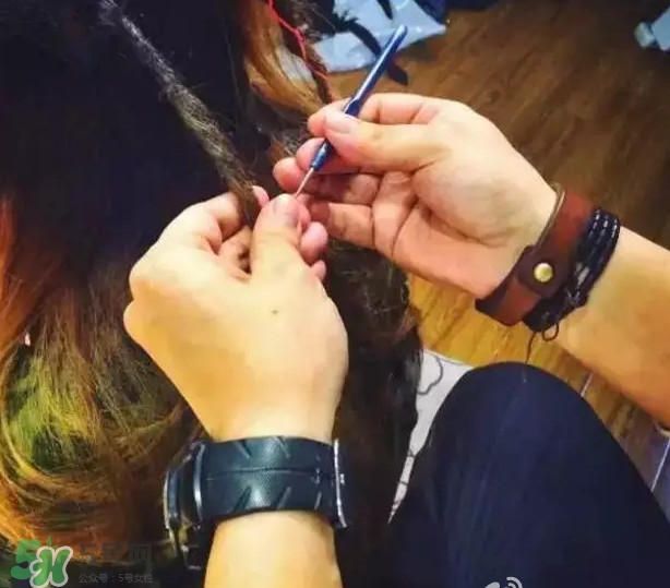 臟辮是什么意思？臟辮是怎么弄的