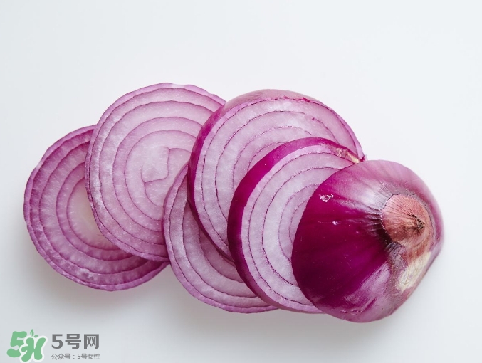洋蔥榨汁能每天喝嗎？洋蔥汁能治什么??？