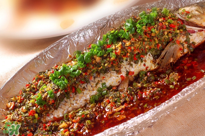 釣鯇魚用什么魚餌？鯇魚怎么做好吃