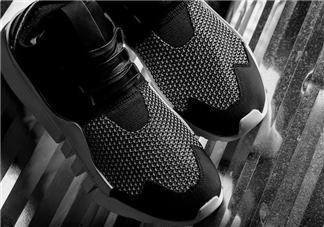 adidas y-3 ayero黑白配色在哪買_多少錢？