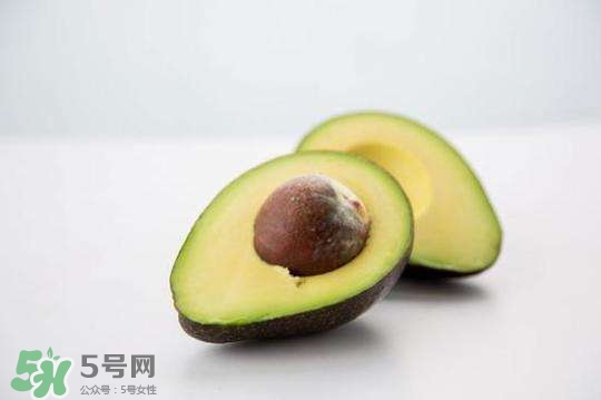牛油果油寶寶可以吃嗎？牛油果油和核桃油哪個(gè)好？