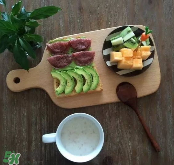 牛油果是什么味道？牛油果是甜的嗎？