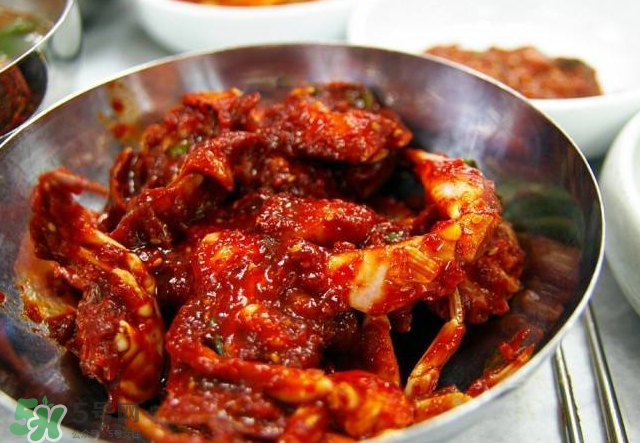 蟹醬怎么吃好吃？蟹醬可以保存多久？