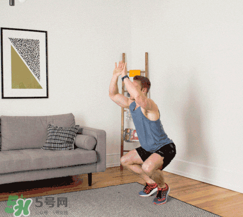 波比跳能減肚子嗎？波比跳做多少能減脂？