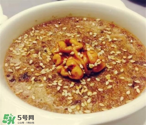 新鮮核桃怎么吃？新鮮核桃怎么給寶寶吃？