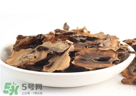 核桃分心木可以煲湯嗎？核桃分心木可以和枸杞泡水嗎？