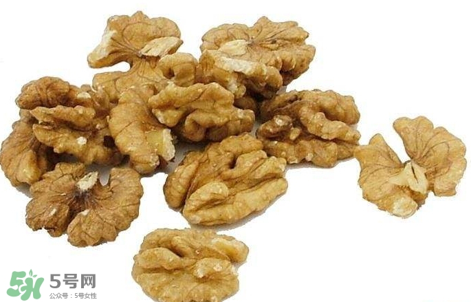 鮮核桃是涼性還是熱性？鮮核桃是發(fā)物嗎？