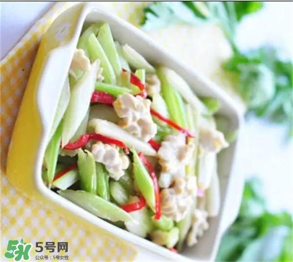 新鮮核桃怎么吃？新鮮核桃怎么給寶寶吃？