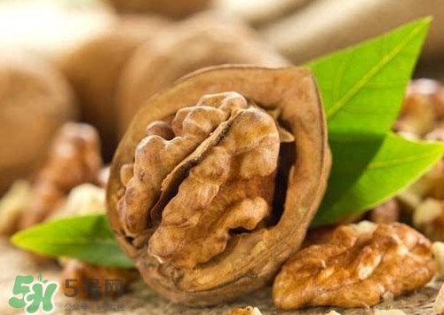 核桃與什么食物相克？核桃和什么一起吃有營養(yǎng)？