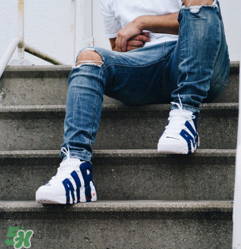 nike air more uptempo尼克斯配色上腳效果怎么樣？