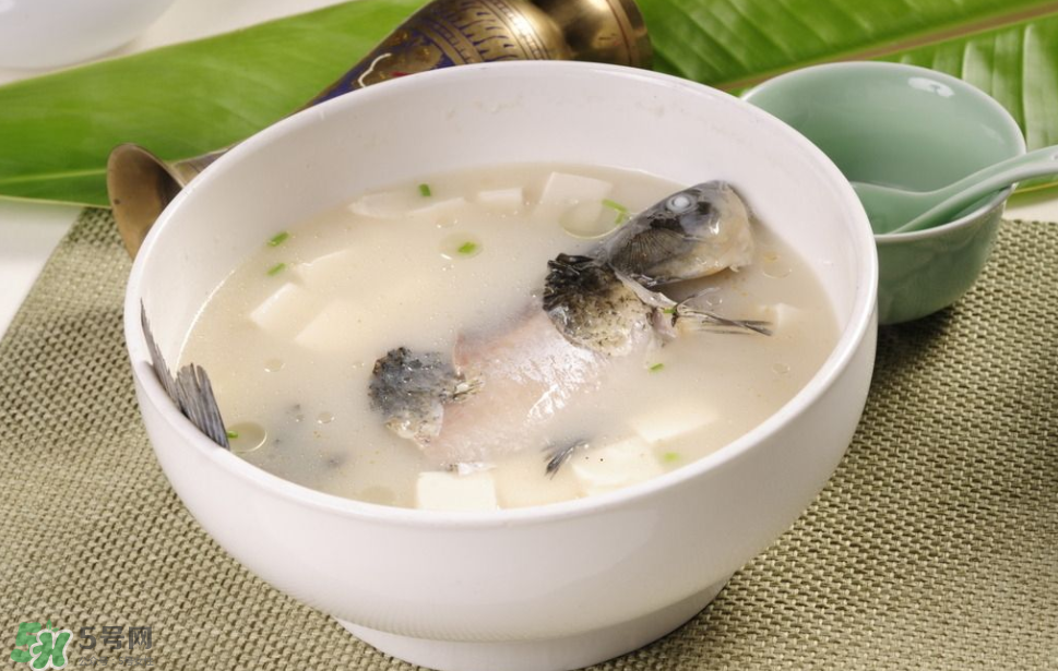 湯里的鈣鐵含量高不高？湯的蛋白質(zhì)多嗎？