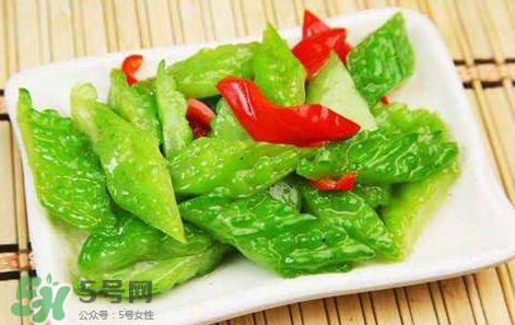 什么泡水喝能清熱降火？清熱降火吃什么？