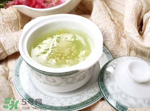 雪蛤和燕窩哪個好？雪蛤和燕窩的區(qū)別