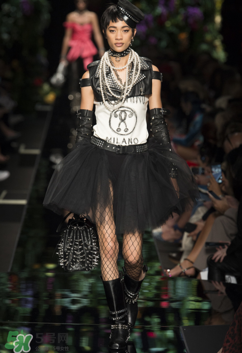 moschino2018春夏系列服裝怎么樣_好看嗎？