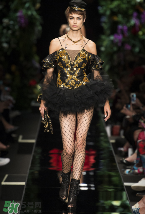moschino2018春夏系列服裝怎么樣_好看嗎？