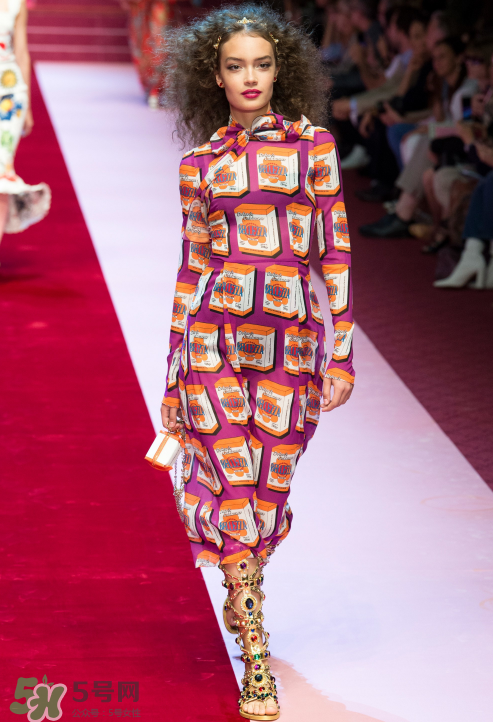 dolce gabbana2018春夏系列服裝怎么樣_好看嗎？