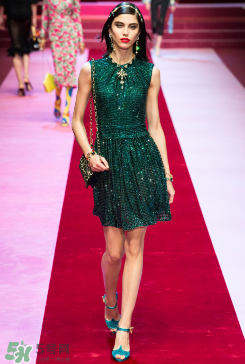 dolce gabbana2018春夏系列服裝怎么樣_好看嗎？