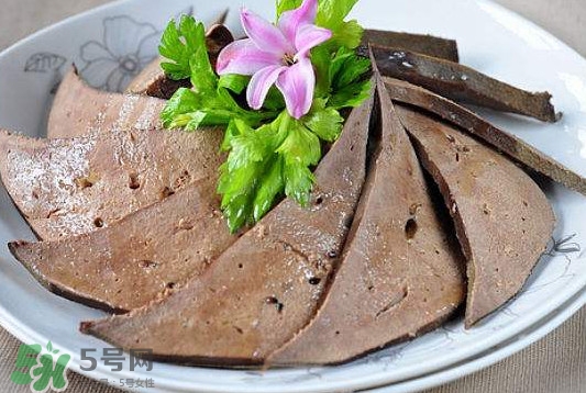 豬肝是發(fā)物嗎？豬肝是回奶的嗎