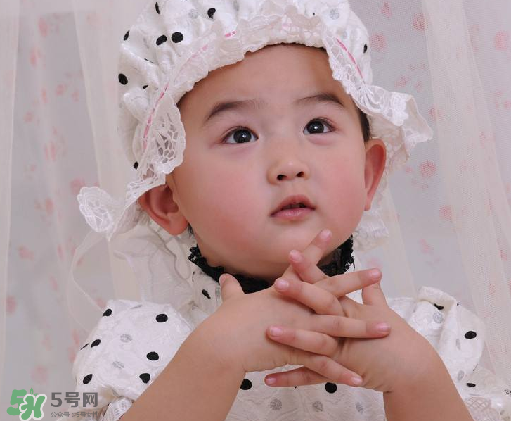 小兒麻痹會遺傳嗎？小兒麻痹是怎么引起的？