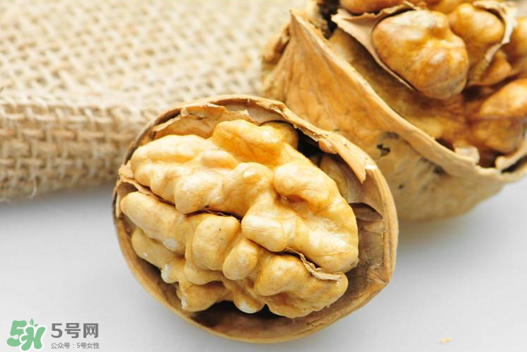 核桃開裂怎么辦？核桃為什么會開裂？