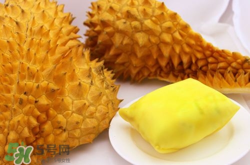 榴蓮和柿子能一起吃嗎？吃完榴蓮可以吃柿子嗎？