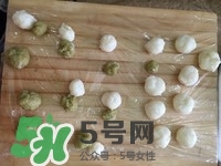 榴蓮冰皮月餅的做法？榴蓮冰皮月餅價格