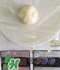 榴蓮冰皮月餅的做法？榴蓮冰皮月餅價格