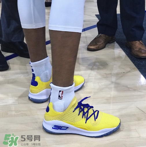 under armour curry 4 low warriors什么時候發(fā)售？