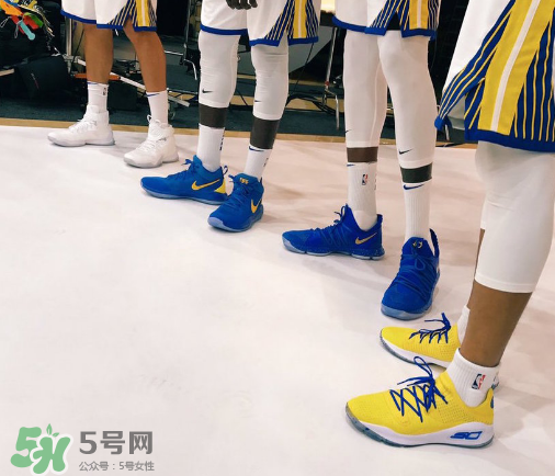 under armour curry 4 low warriors什么時候發(fā)售？