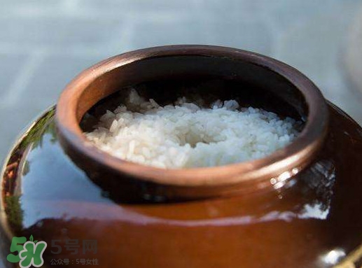 孕婦能吃醪糟嗎？醪糟有點(diǎn)酸是怎么回事